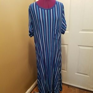 Lularoe XXL Blue Striped Carly